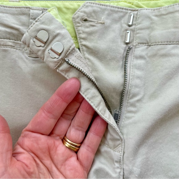 Tommy Hilfiger beige bermudas - Picture 4 of 7